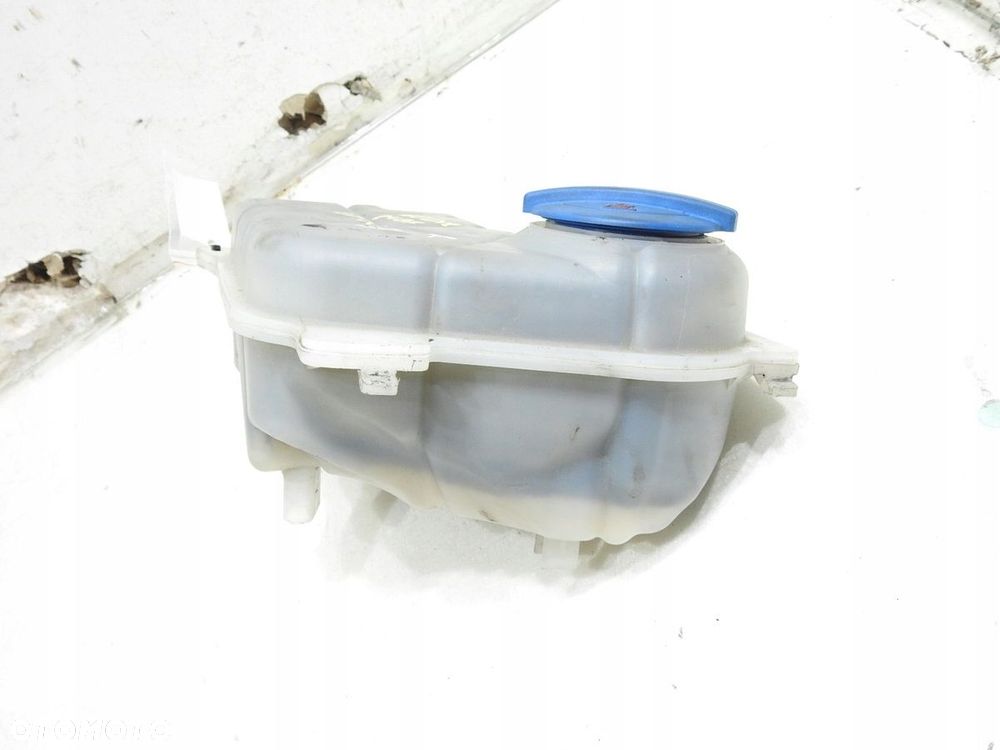 ZBIORNICZEK WYRÓWNAWCZY AUDI A4 B7 2.0 TDI - 4