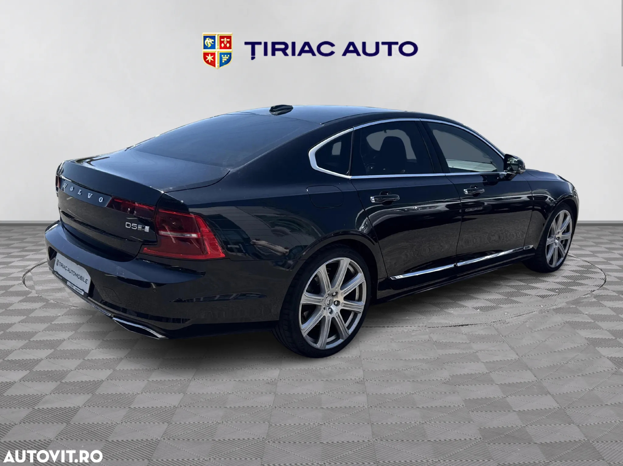 Volvo S90 D5 AWD Geartronic Inscription - 5