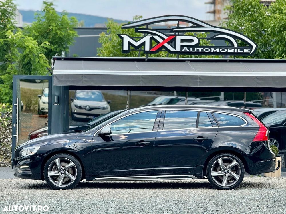 Volvo V60 D6 Twin Engine Geartronic RDesign - 12