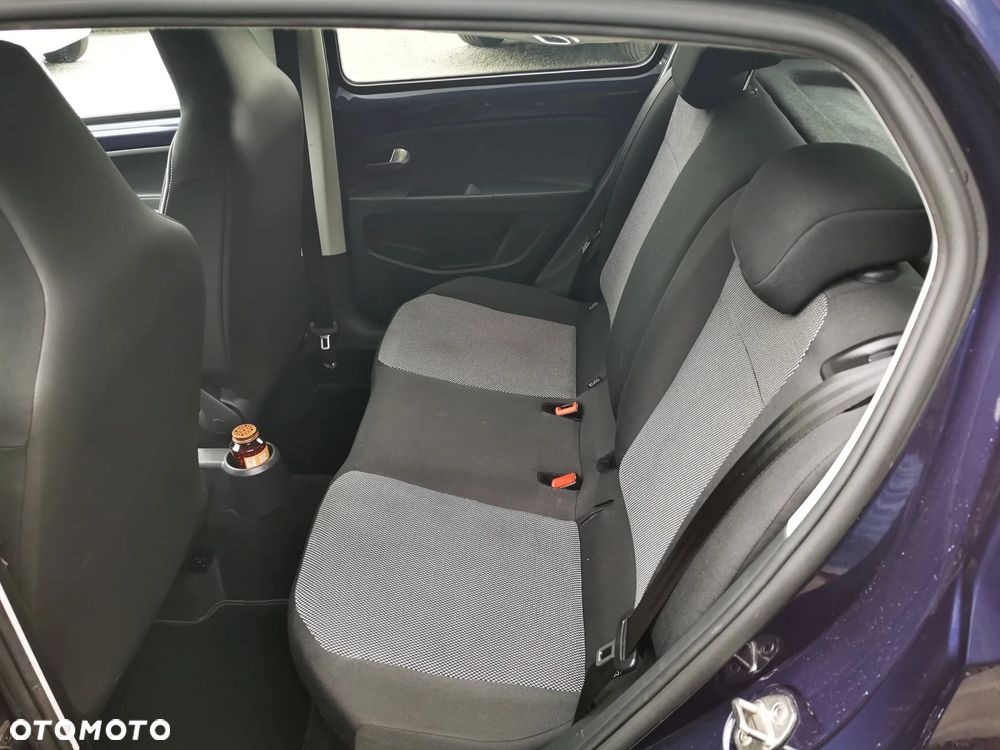Seat Mii 1.0 Ecomotive by Cosmopolitan - 17