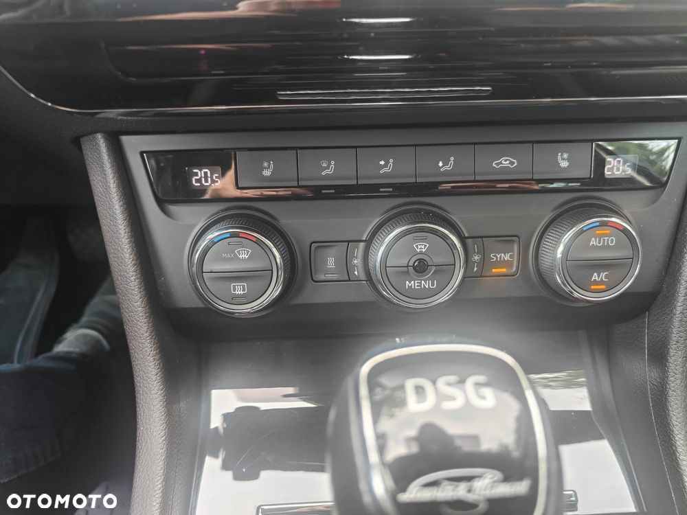 Skoda Superb 2.0 TDI 4x4 L&K DSG - 8