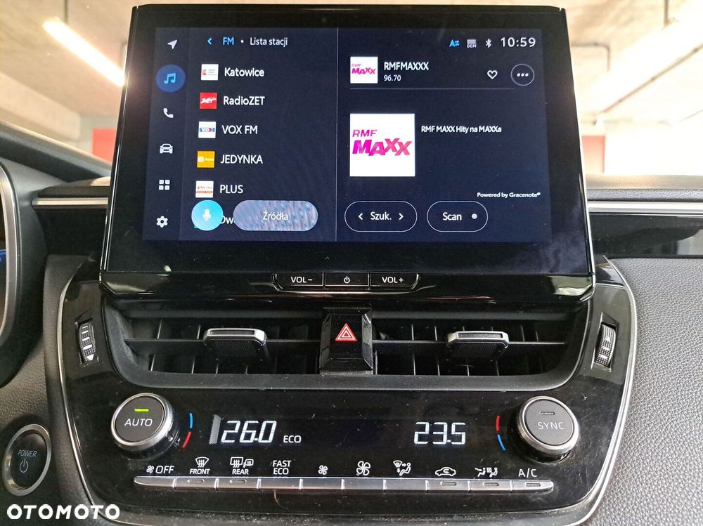Toyota Corolla 1.8 Hybrid Comfort - 21