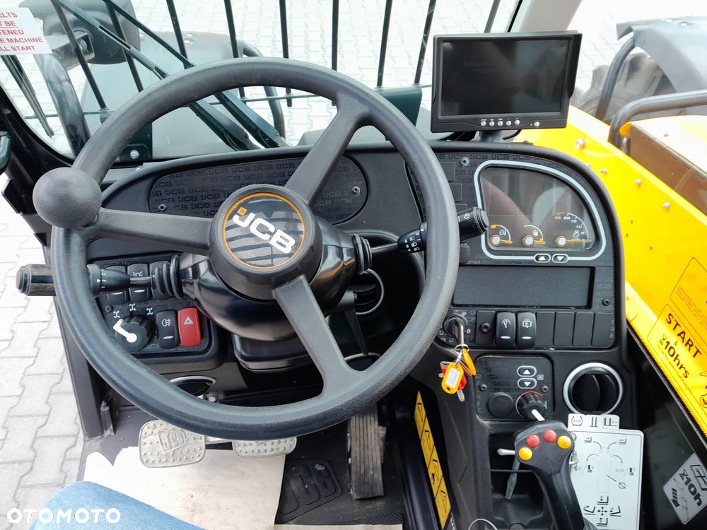 JCB 535-95 2024 JOYSTICK - 20