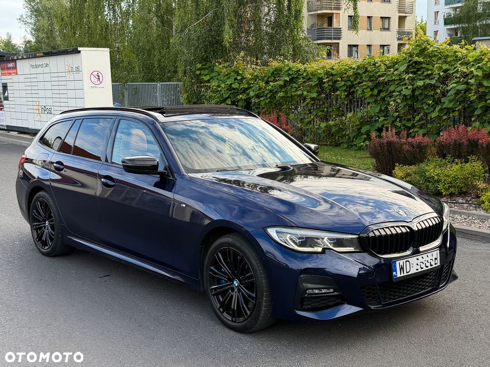 BMW Seria 3 330e M Sport - 9