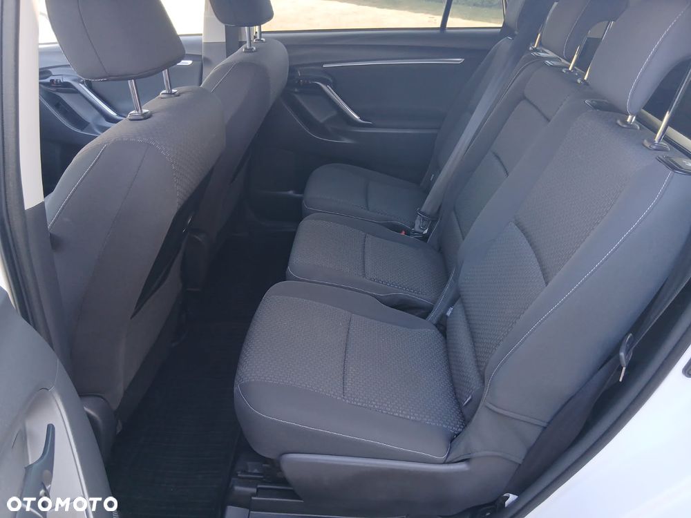 Toyota Verso 2.0 D-4D Executive - 2