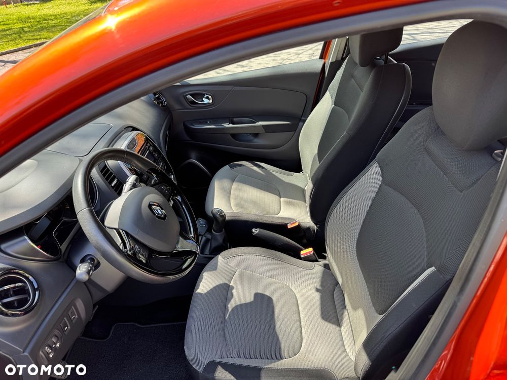 Renault Captur ENERGY dCi 90 Start&Stop Luxe - 14