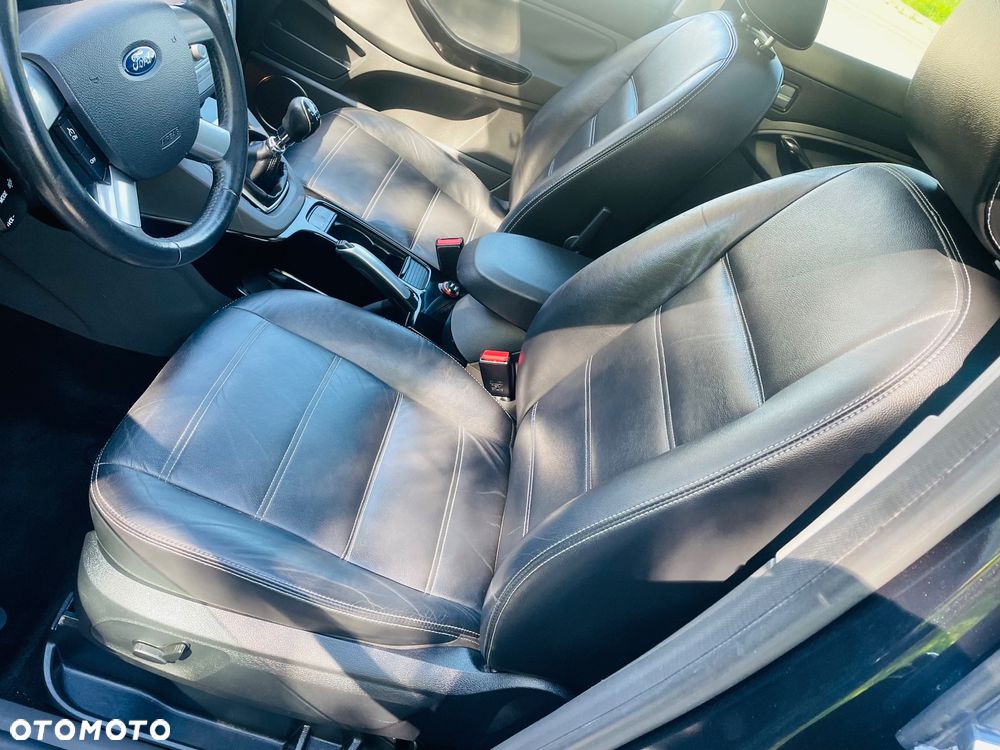 Ford Kuga 2.0 TDCi 2x4 Trend - 17