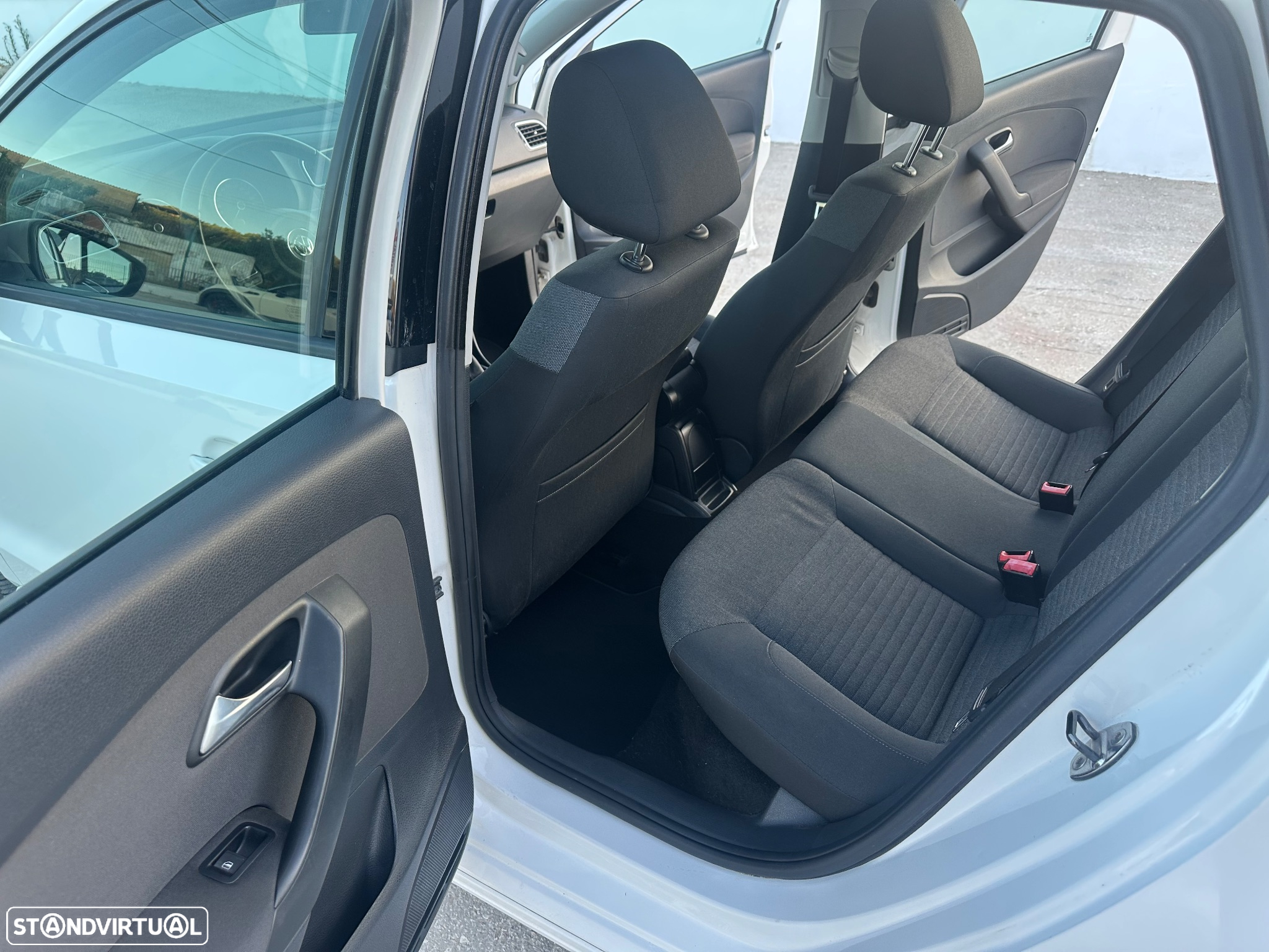 VW Polo 1.2 TSi Confortline - 19
