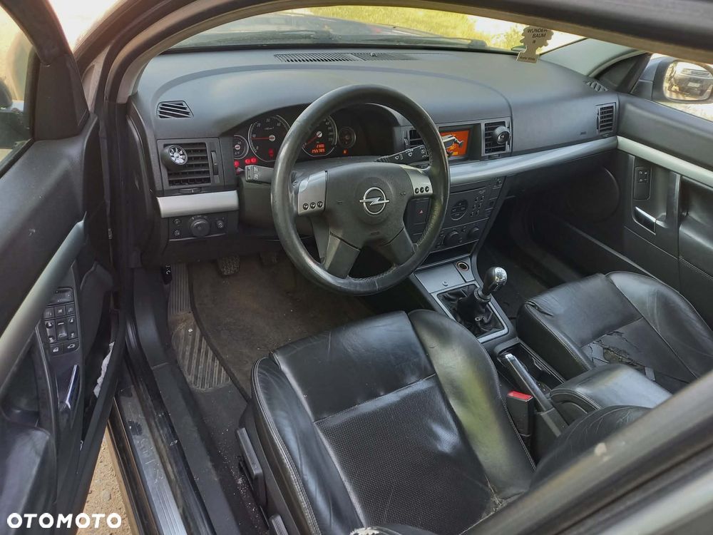 części OPEL VECTRA C 2002r. 2.2 diesel hatchback   KIEROWNICĄ Z PODUSZKĄ AIR BAG