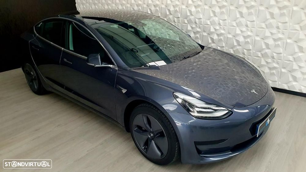 Tesla Model 3 Long-Range Dual Motor AWD - 1