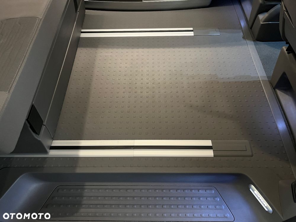 Volkswagen California - 19