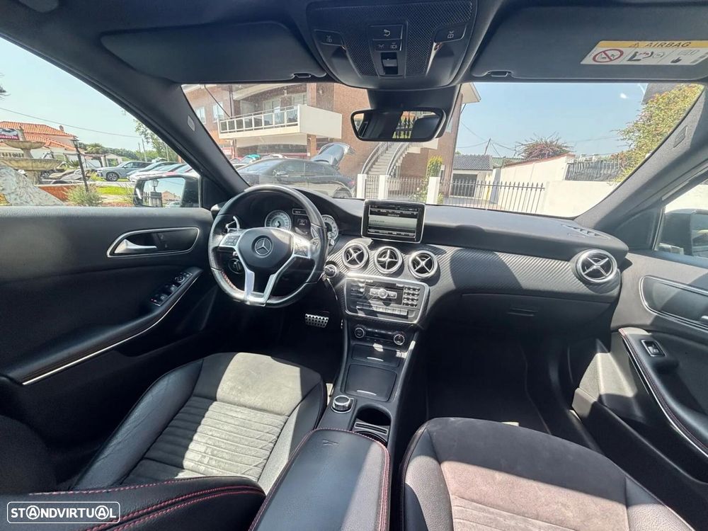 Mercedes-Benz A 220 d 7G-DCT AMG Line — fotografia 52