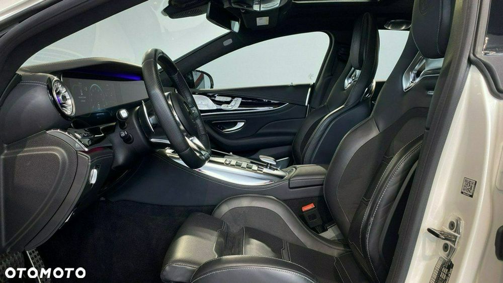Mercedes-Benz AMG GT - 15