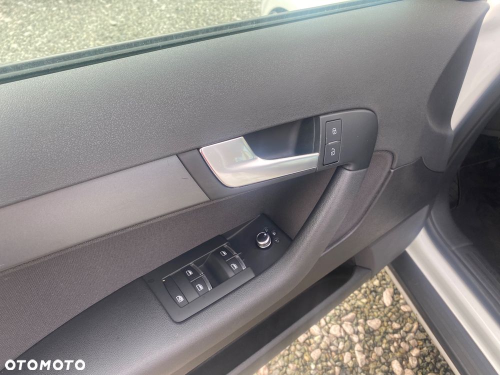 Audi A3 Sportback 1.6 Attraction - 21
