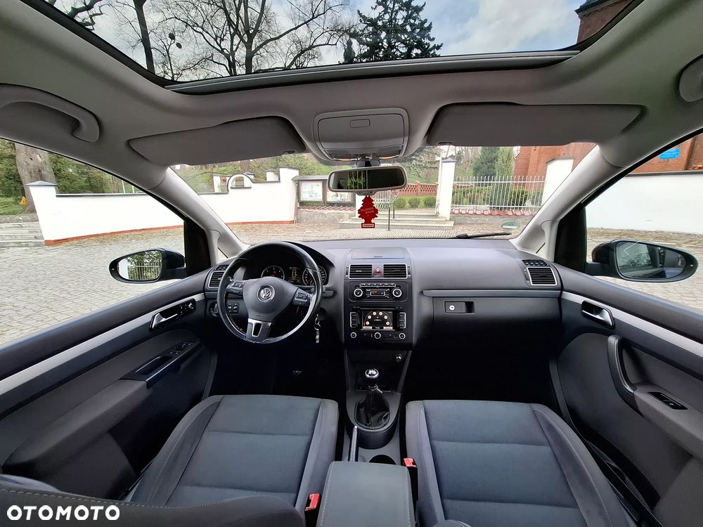 Volkswagen Touran 2.0 TDI DPF BlueMotion Technology STYLE - 14