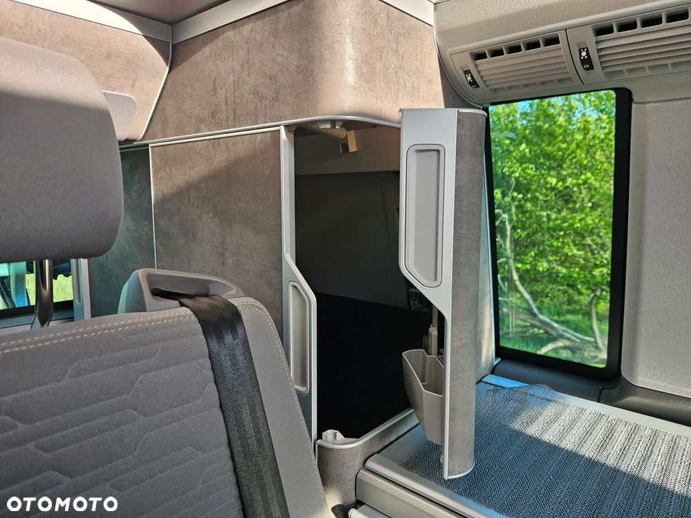 Volkswagen California - 16
