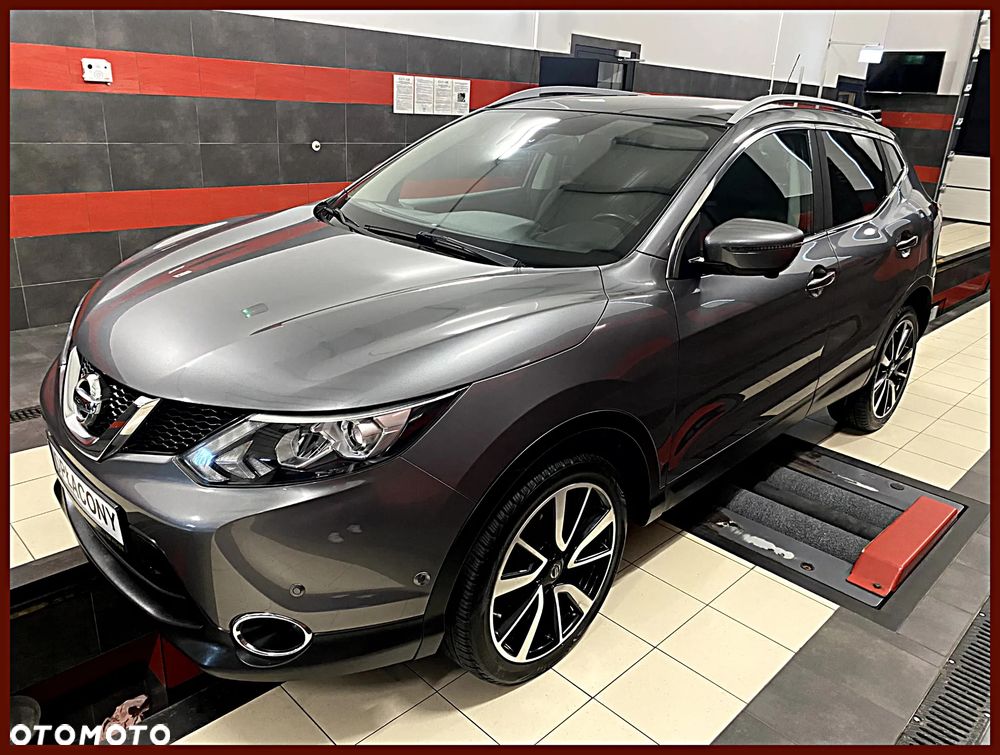 Nissan Qashqai 1.6 DIG-T 360 - 1