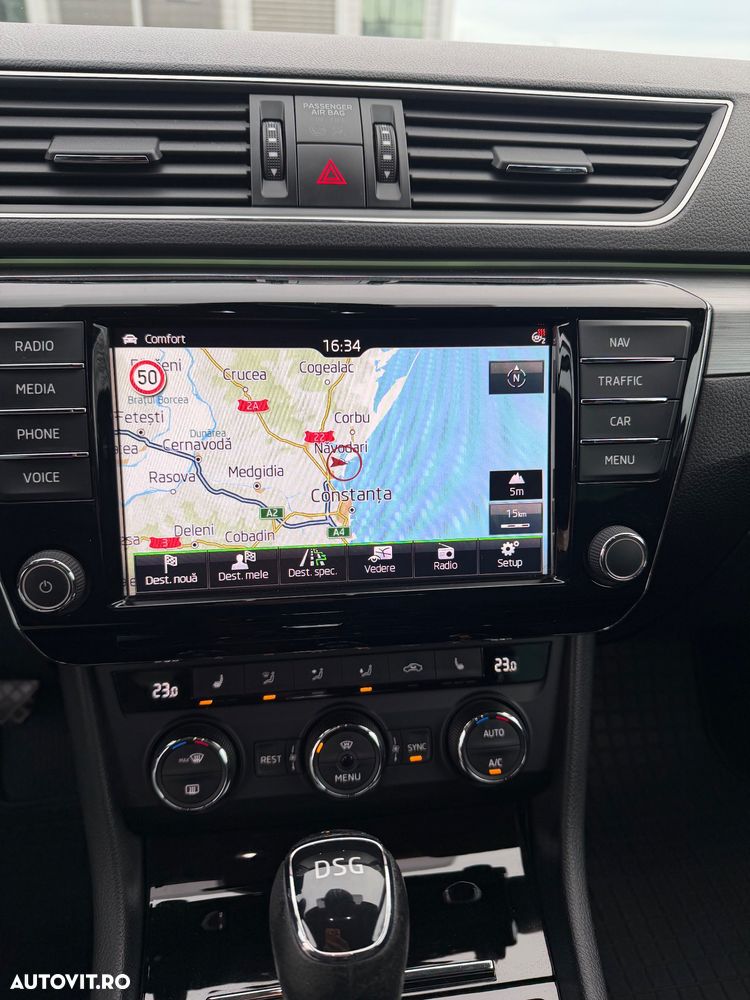 Skoda Superb 2.0 TDI DSG Style - 23