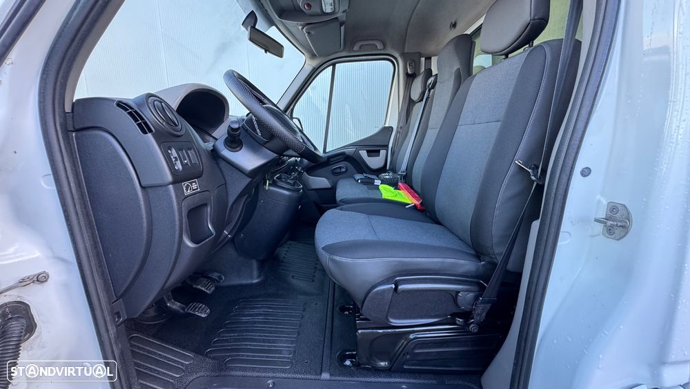 Renault Master 2.3 dCi L4 Rodado duplo - 18