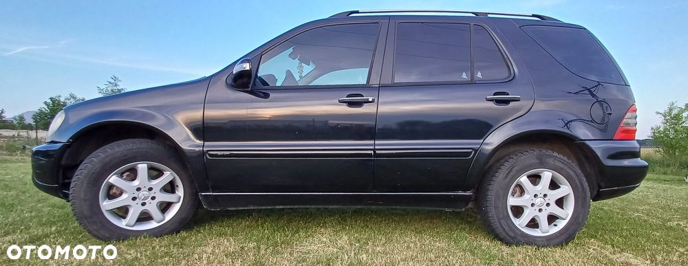 Mercedes-Benz ML - 14