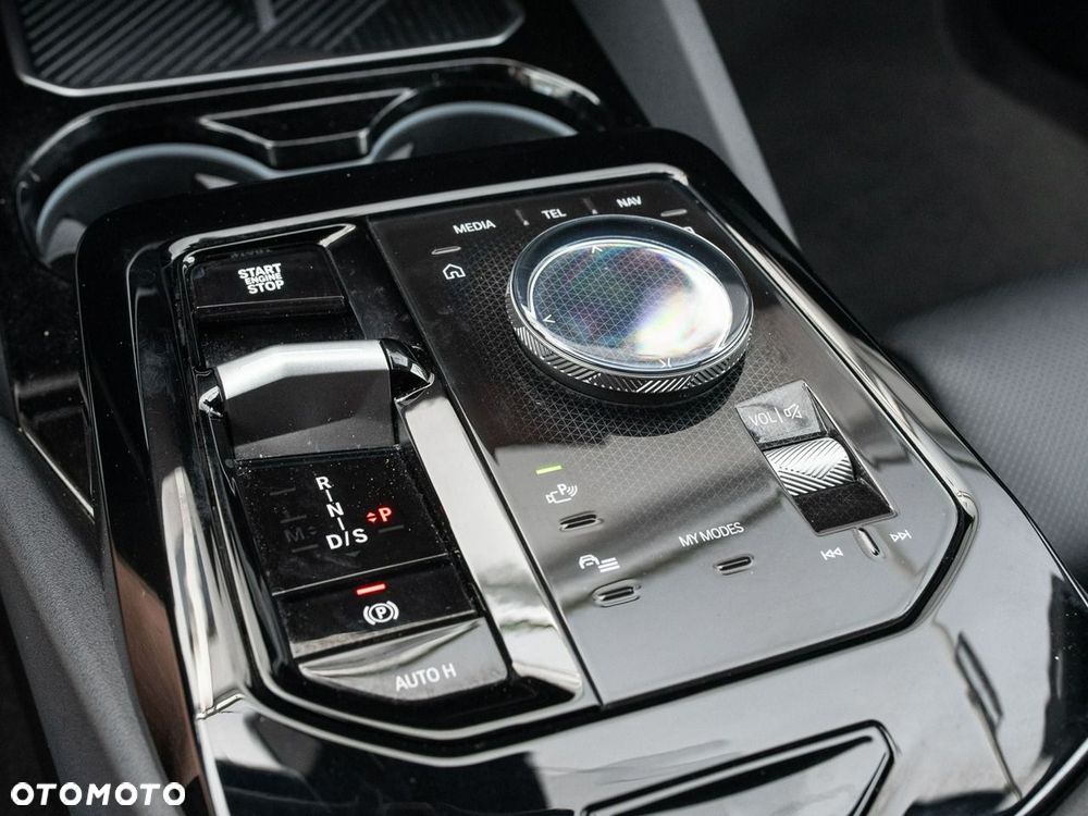BMW Seria 5 520d mHEV M Sport - 16