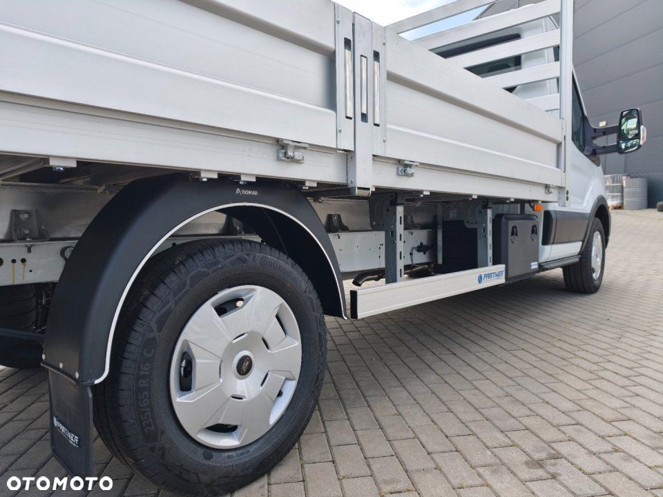 Ford Transit - 8