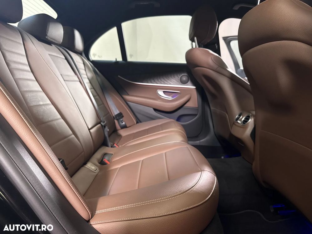 MERCEDES-BENZ E-Class 2021 — imagine 12