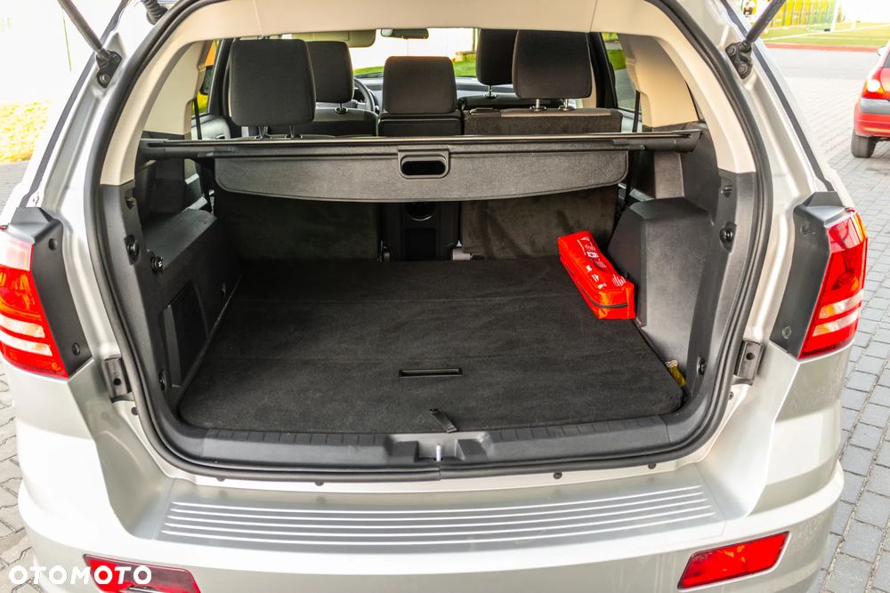 Dodge Journey 2.0 CRD SXT - 25