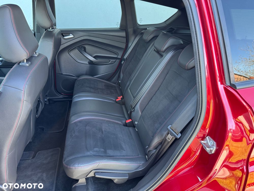 Ford Kuga 1.5 EcoBoost 2x4 ST-Line - 21
