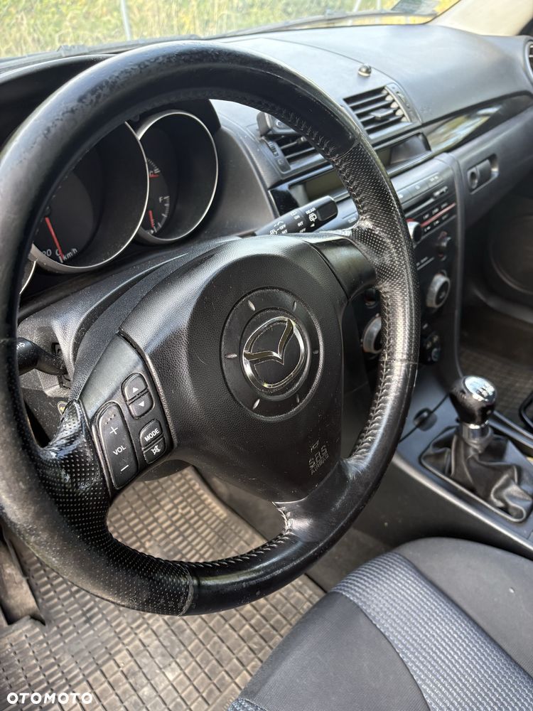 Mazda 3 - 4