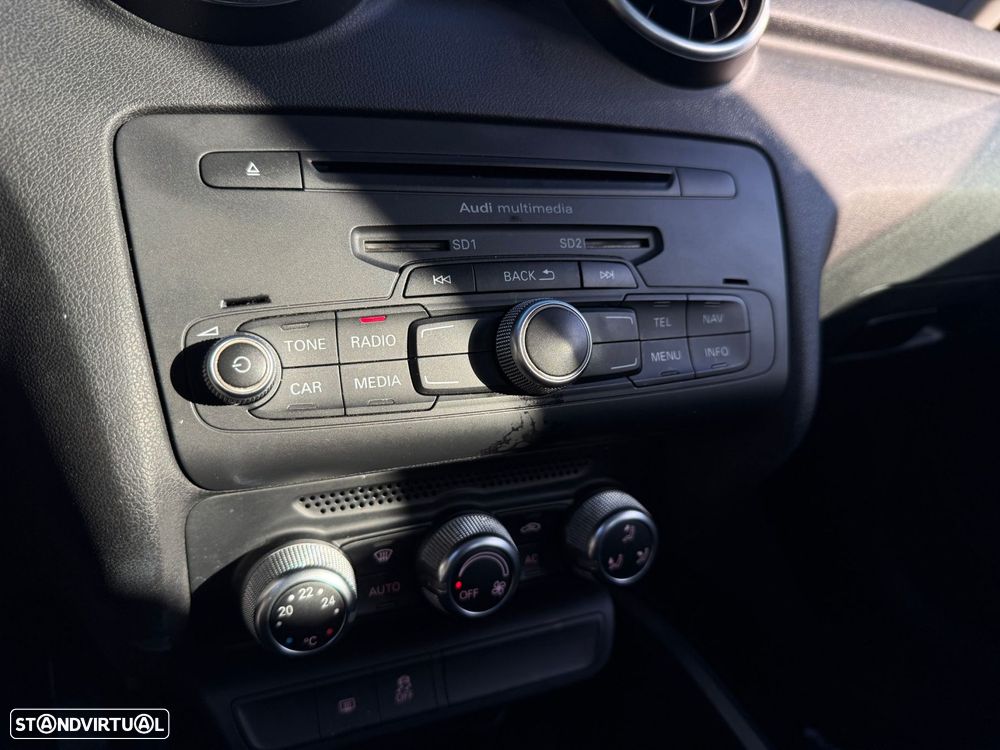 Audi A1 1.6 TDI S line Sport Pack - 24