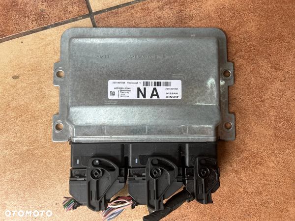 KOMPUTER STEROWNIK SILNIKA DACIA SANDERO III 2022 0,9 TCE 237109775R