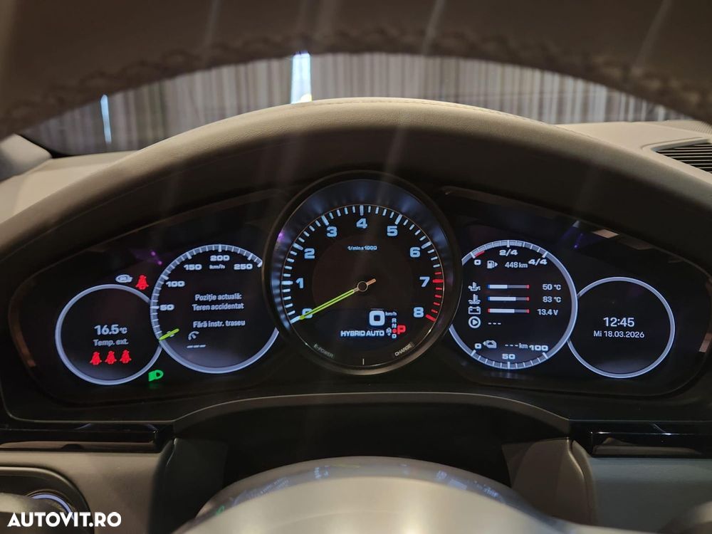 Porsche Cayenne E-Hybrid Tiptronic S - 35