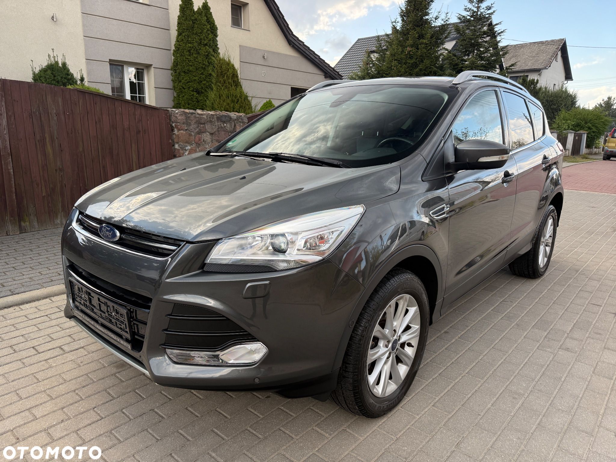 Ford Kuga 2.0 TDCi 2x4 Individual - 1