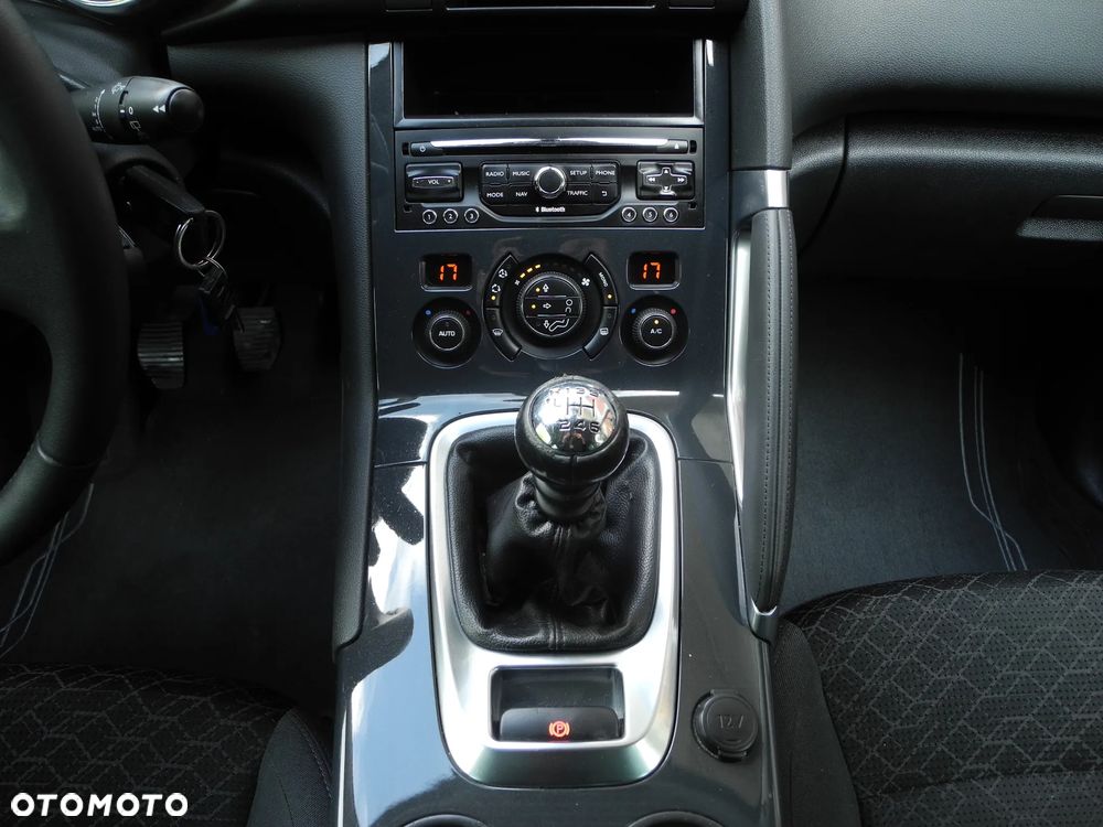 Peugeot 3008 - 12