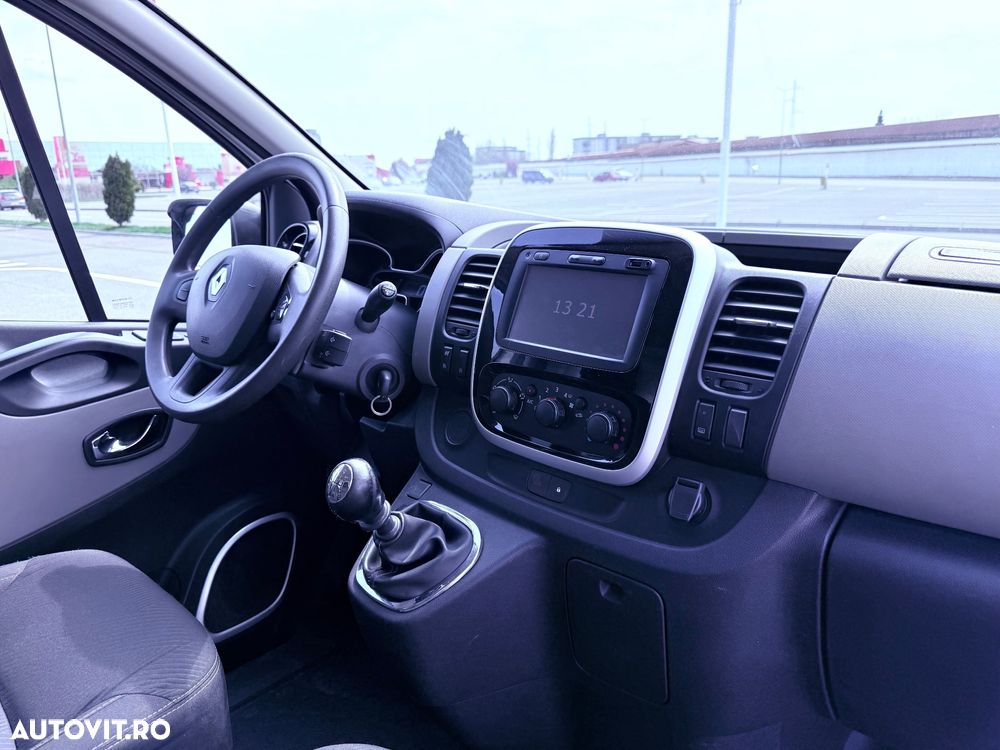 Renault Trafic ENERGY Start & Stop Combi L1H1 Expression - 17