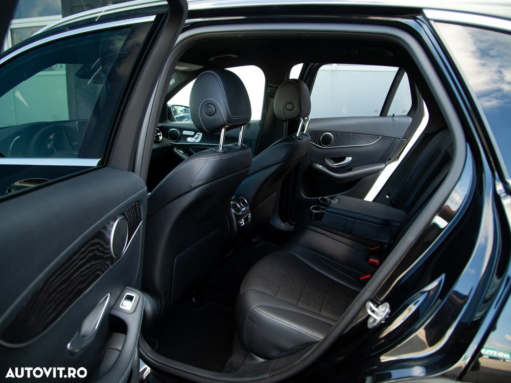 Mercedes-Benz GLC - 14