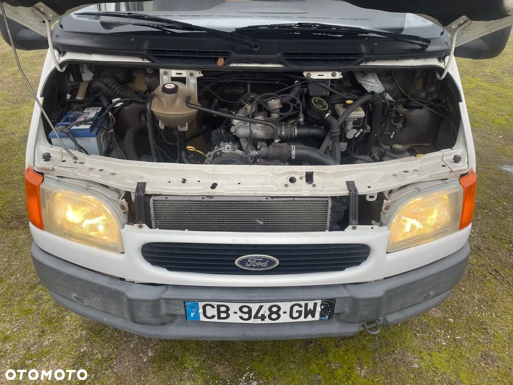 Ford Transit - 3