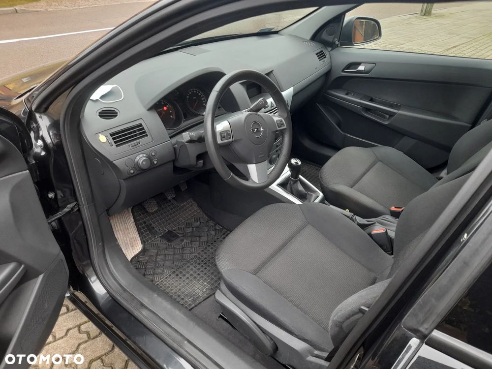 Opel Astra 1.6 - 5