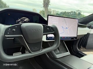 Tesla Model S Plaid AWD - 18