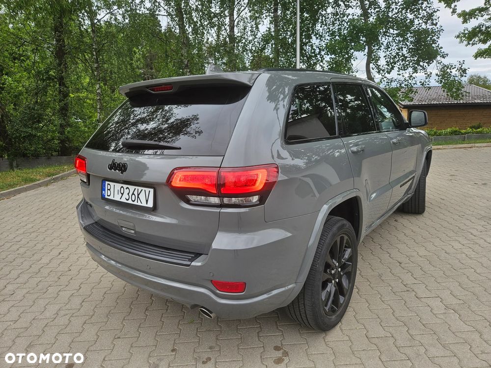 Jeep Grand Cherokee - 6