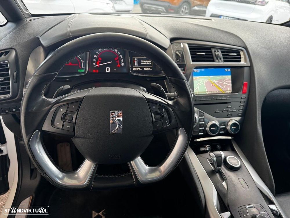 Citroën DS5 2.0 HDi Hybrid4 So Chic CMP6 - 11