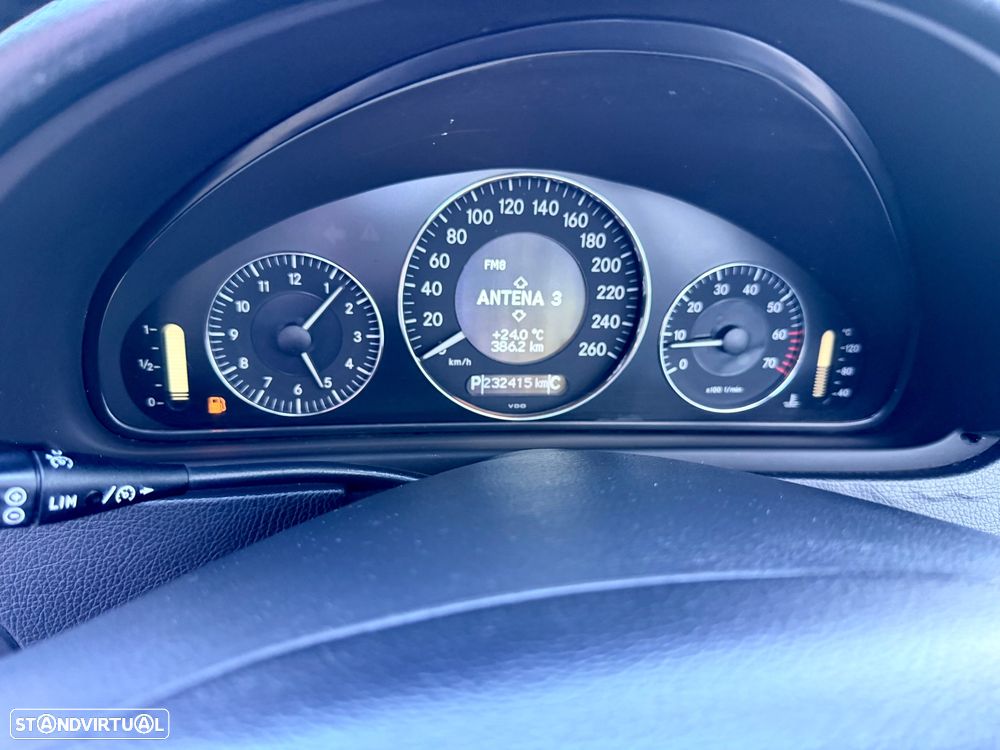Mercedes-Benz CLK 200 Kompressor Cabrio Avantgarde Aut. - 8