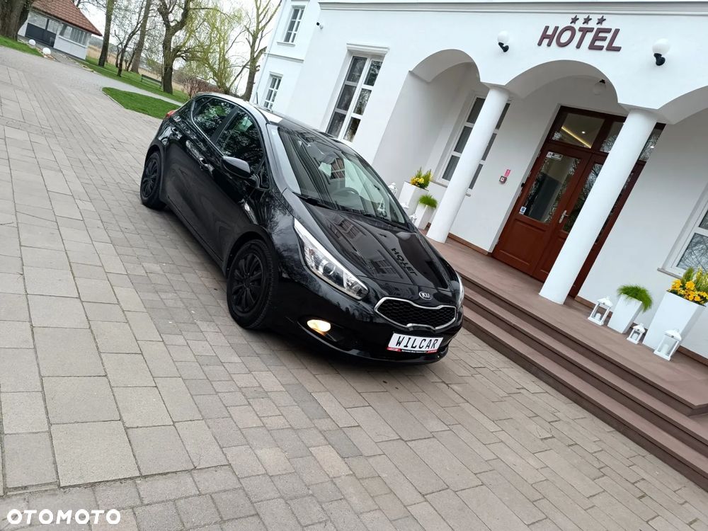 Kia Ceed 1.4 CVVT - 15