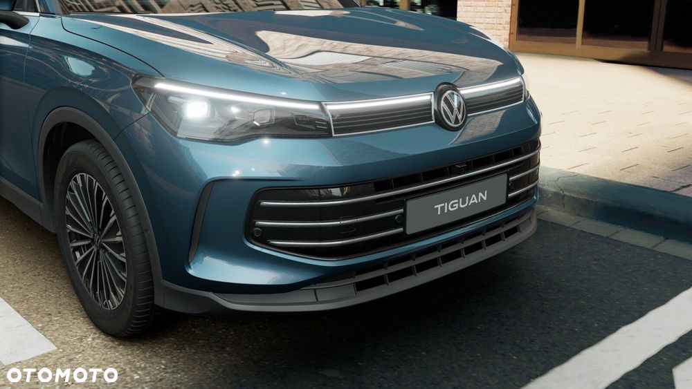 Volkswagen Tiguan 1.5 eTSI Elegance DSG - 17