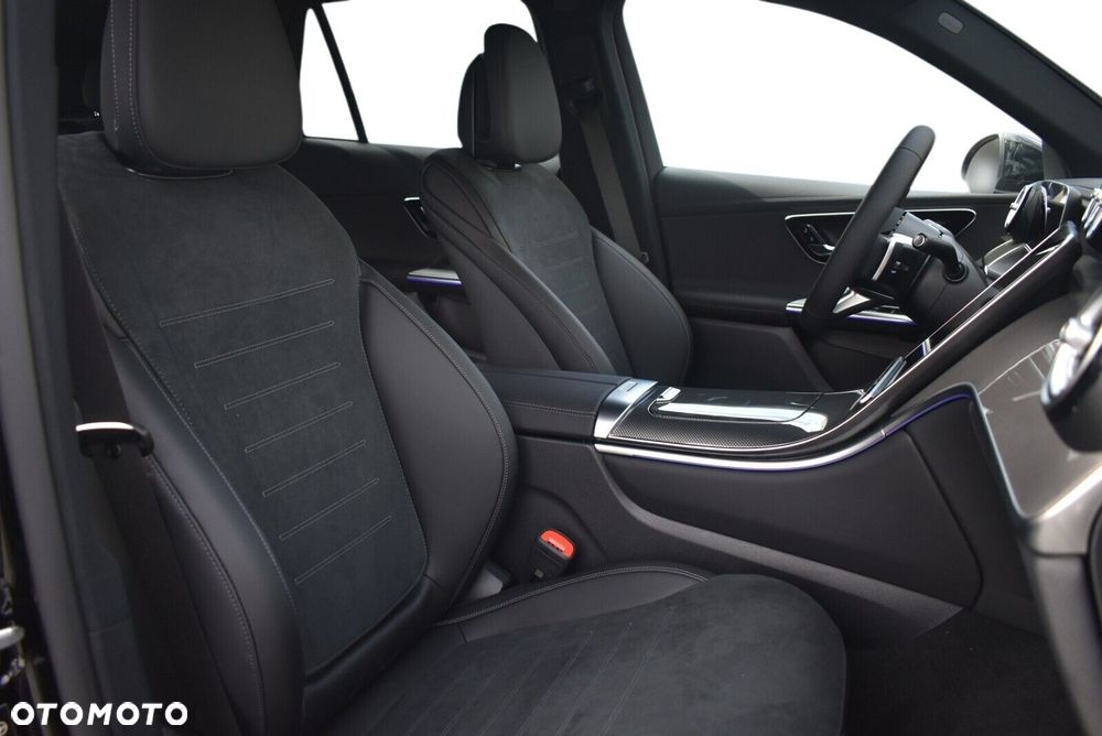 Mercedes-Benz GLC 220 d mHEV 4-Matic AMG Line - 8