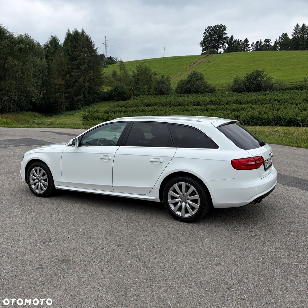 Audi A4 Avant 2.0 TDI DPF Ambiente - 20