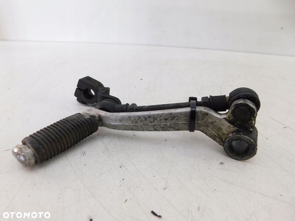 KAWASAKI GTR 1000 DŹWIGNIA ZMIANY BIEGÓW - 2