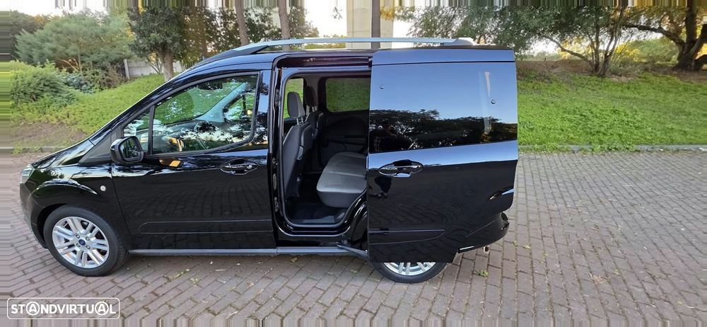 Ford Tourneo Courier 1.5 TDCi Titanium - 10