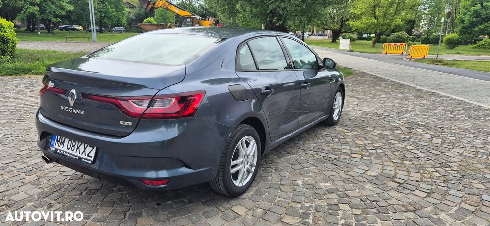 Renault Megane Energy TCe Life - 4